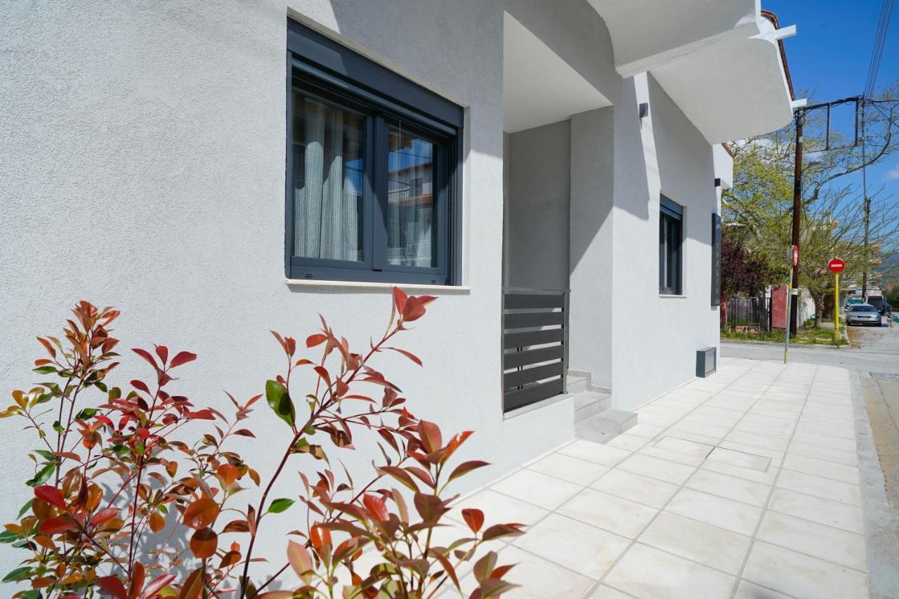 Giorgio Suites Asprovalta Bagian luar foto