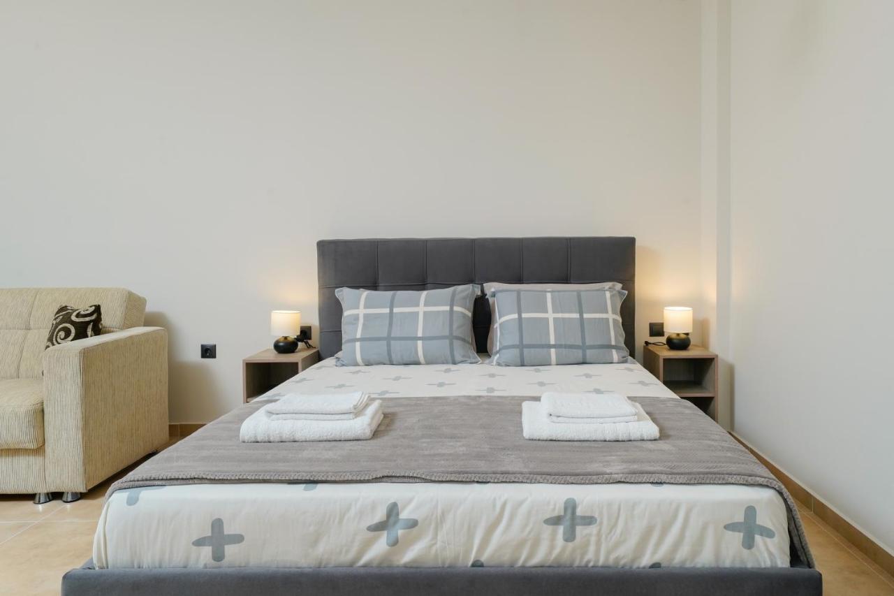 Giorgio Suites Asprovalta Bagian luar foto